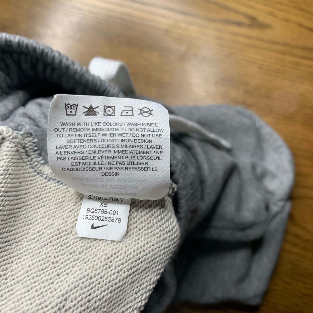 Nike Air Athletic Shorts Size XS Gray Drawstring Sweat Shorts - Picture 7 of 7